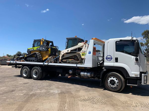 You are currently viewing Forklift & Bobcat/Loader Transport In Perth